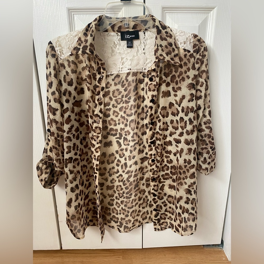 Cheetah print button down, lace detail